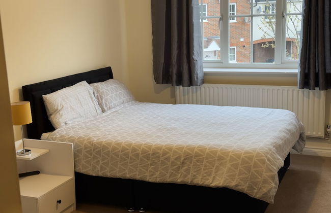 Lovely 2 Bedroom Family Holiday Home in London - Foto 3