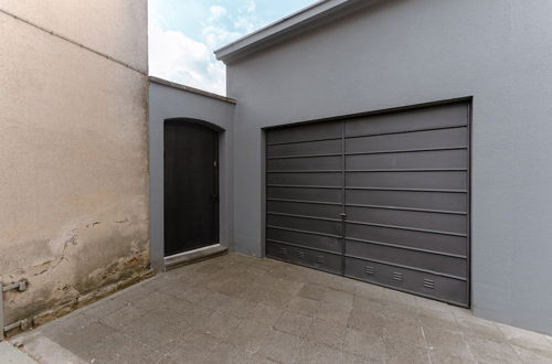 Photo 30 - Baroque Style Townhome Garden Patio Prkg