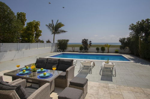 Photo 1 - Villa Iris Mazotos in Larnaca