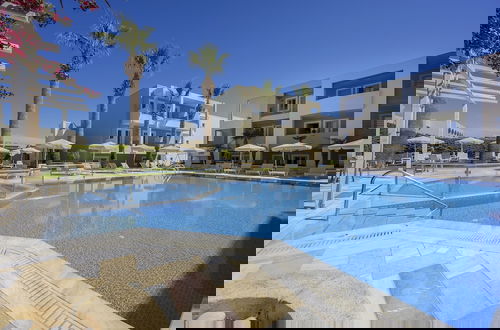 Foto 17 - Mythos Suites Hotel