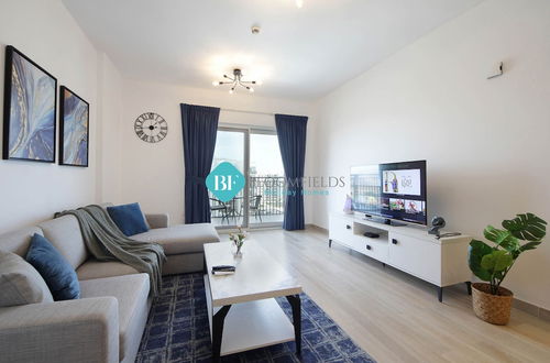 Photo 11 - Lavish 1BR Apartment-Yas Island