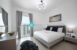 Photo 1 - Lavish 1BR Apartment-Yas Island