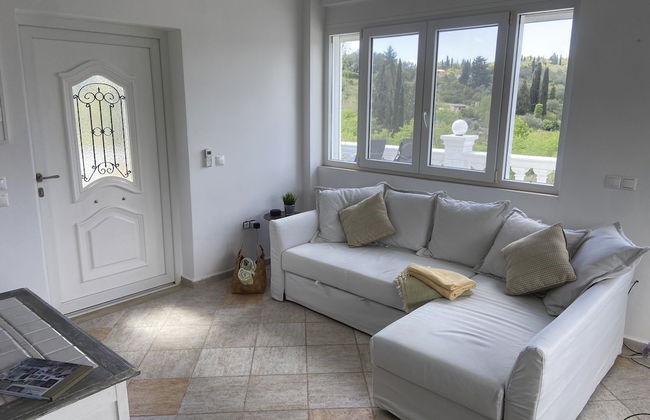 Villa in Corfu With Pool & Amazing Views - The Grove - Foto 5