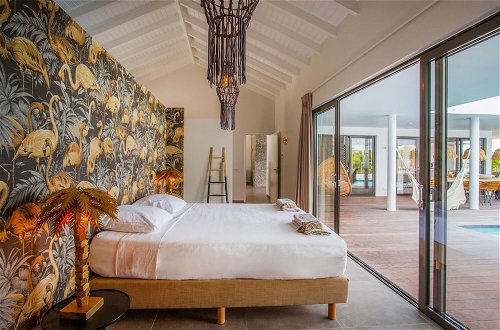 Foto 25 - Luxurious Villa Flamingo With Private Pool