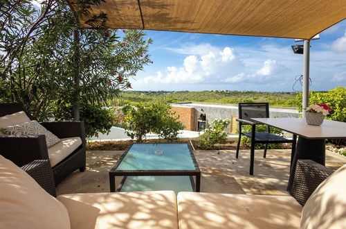 Photo 10 - Tiara Apartment - Panoramic View With Beautiful Pool