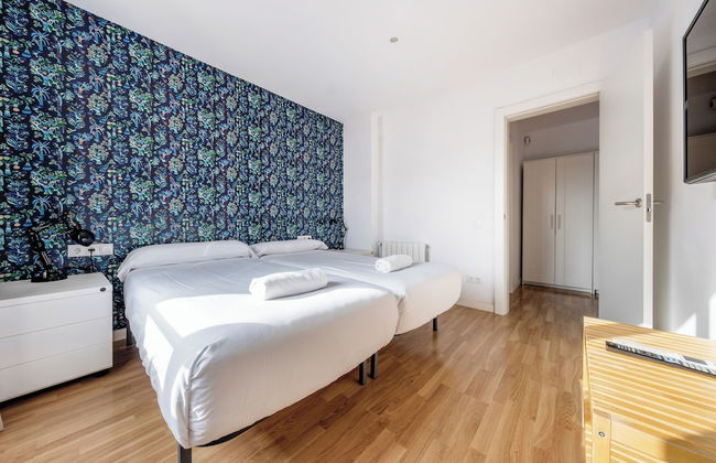 AinB Barcelona Sants Apartments - Photo 39