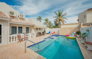 Photo 3 - Villa de Leon Suitable for 14 Persons 5 Bedrooms 5 Bathrooms