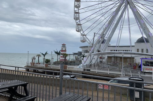 Foto 11 - Immaculate 2-bed Caravan in Clacton-on-sea