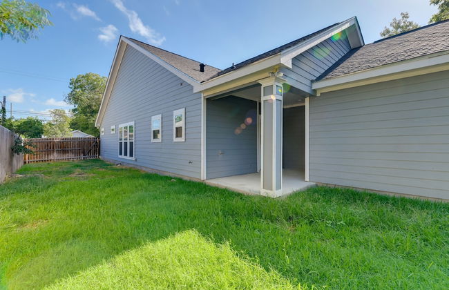 Centrally Located Stunning 3BR 2BA Near Downtown - Foto 30