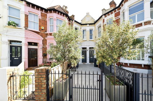 Photo 31 - 3 bed House in Fulham