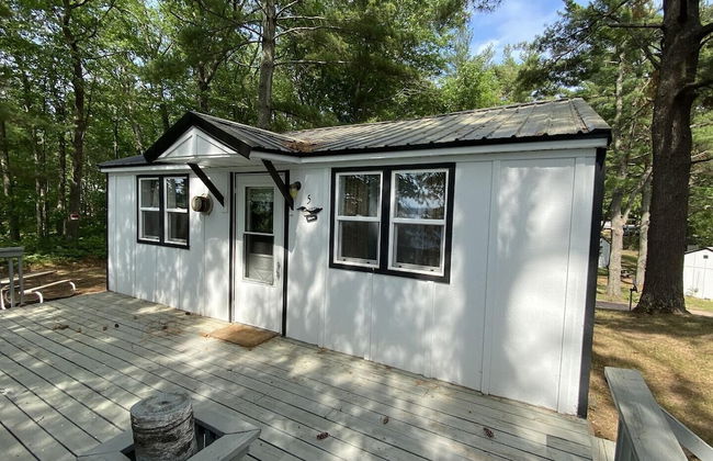 Lincolnwood Cabin 5 - Photo 1