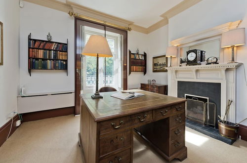 Photo 20 - Historic 5 Bed Home Maida Vale