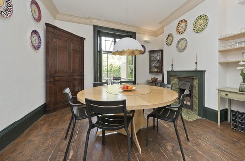 Photo 17 - Historic 5 Bed Home Maida Vale