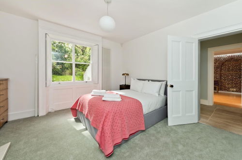 Photo 25 - Historic 5 Bed Home Maida Vale