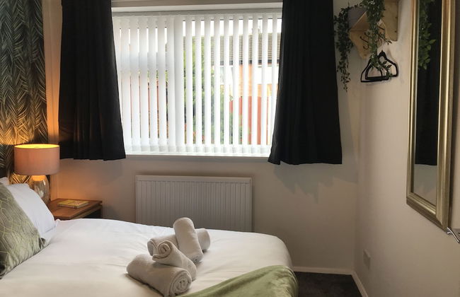Modern 3-bed House With Parking Bamber Bridge, Preston - Foto 18