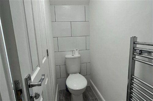 Photo 27 - Modern 1 bed Studios for Comfy Stay in Preston