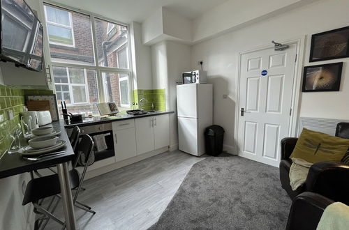 Photo 16 - Modern 1 bed Studios for Comfy Stay in Preston