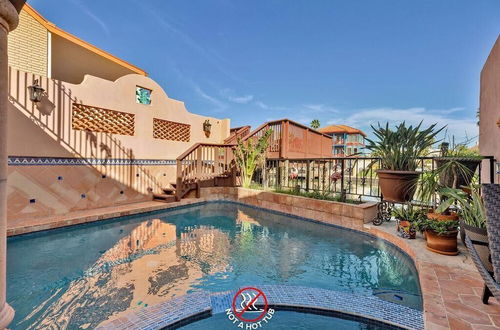 Photo 17 - Waterfront Townhome With Pool & Boat Slip