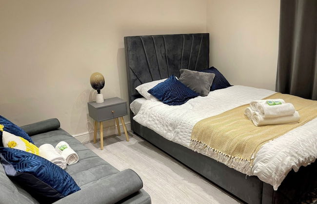 Modern Basement Flat in The City - Shoreditch - Photo 2