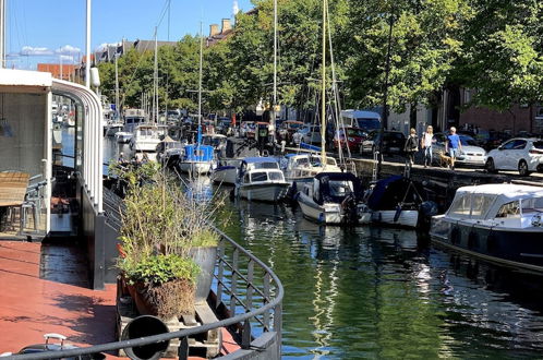 Photo 40 - Christianshavn Canalside Luxury Apartment