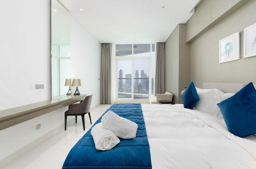 Photo 8 - Whitesage - Condo With Incredible Canal and Burj Khalifa Views