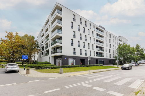 Photo 37 - Stylish Apartment With AC by Renters