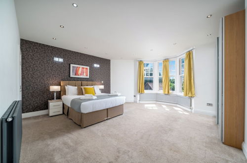 Foto 5 - Madika Homes Luxe Apartment in Mill Hill