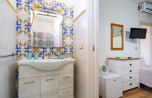3277 Guest House Eleonora - Camera Matrimoniale by Barbarhouse - Photo 9