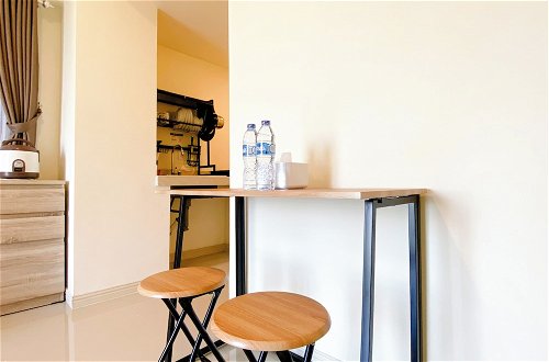 Photo 10 - Best Choice And Strategic 2Br At Meikarta Apartment