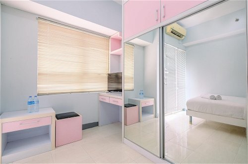 Foto 15 - Homey And Cozy Studio Room Taman Melati Margonda Apartment