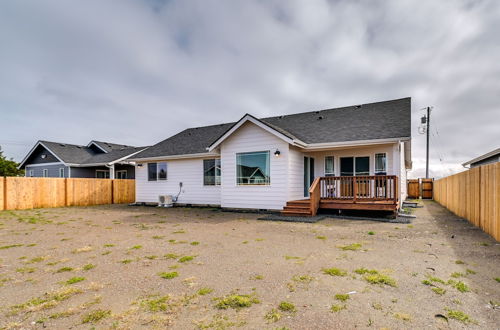 Photo 22 - Ocean Shores Home w/ Game Room - Walk to Beaches