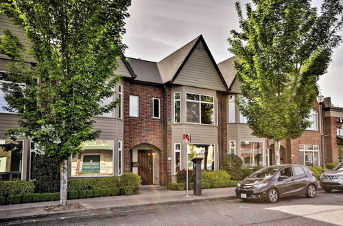 Foto 6 - Modern Vancouver Townhome - Right on Main St