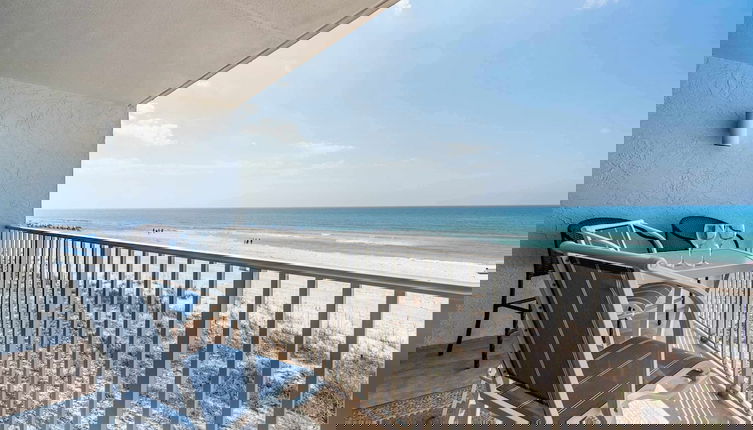 Foto 1 - Beachfront Days Ocean View Condo Bliss