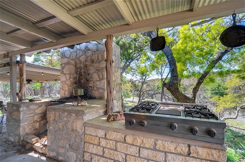 Foto 29 - Kerrville Area Home w/ Outdoor Entertainment Space