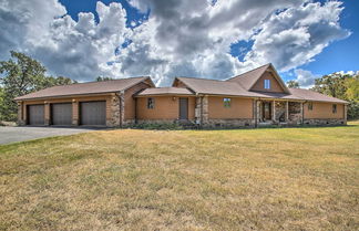 Photo 2 - Spacious House w/ Wraparound Deck + Mtn Views