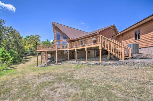 Photo 29 - Spacious House w/ Wraparound Deck + Mtn Views