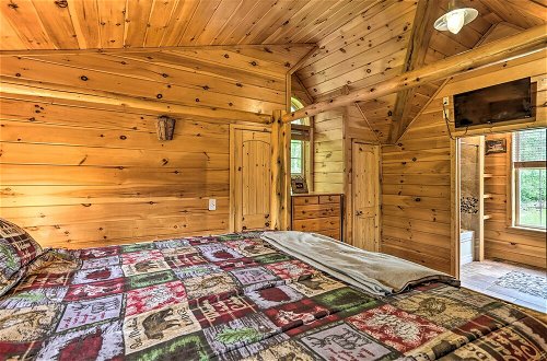 Photo 32 - Charming Blakely Cabin w/ Porch & Valley Views