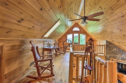 Foto 34 - Charming Blakely Cabin w/ Porch & Valley Views