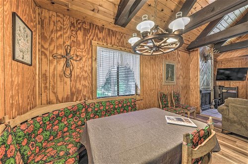 Foto 6 - Peaceful & Private Cloudcroft Cabin With Deck