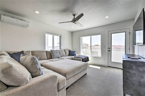 Photo 34 - Spacious St. George Townhome w/ Grill & Views