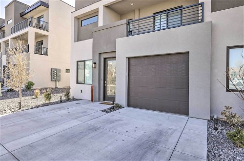 Photo 40 - Spacious St. George Townhome w/ Grill & Views