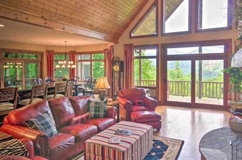 Photo 29 - Luxury, Spacious Retreat in Bear Lake Reserve