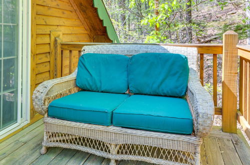 Photo 35 - Vacation Rental Near Lake Patoka With Hot Tub