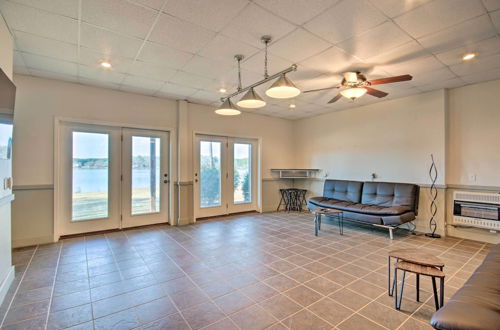 Photo 2 - Dreamy Ridgeway Home w/ Grill on Lake Wateree