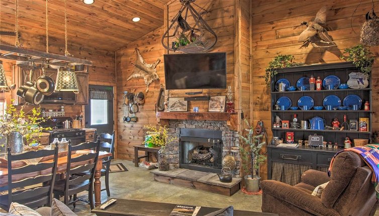 Photo 1 - Missouri Vacation Rental With Fire Pit Access