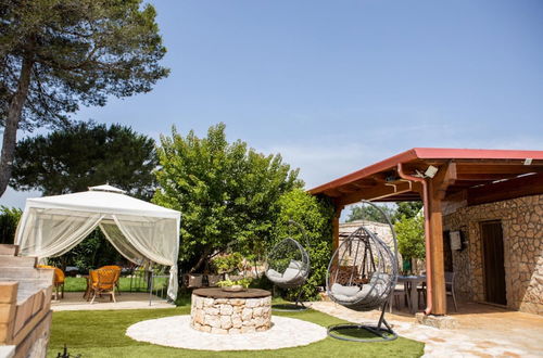 Photo 2 - Trullo Nonna Netta con Piscina Idromassaggio e Area Giochi