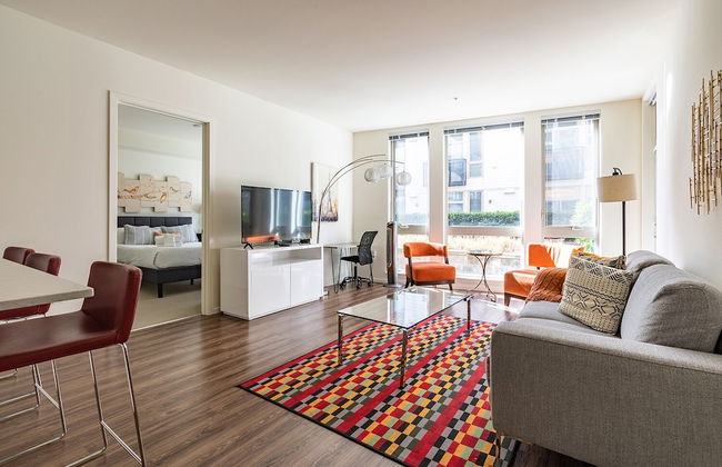 Sophari Mercer Island Apartments - Photo 1