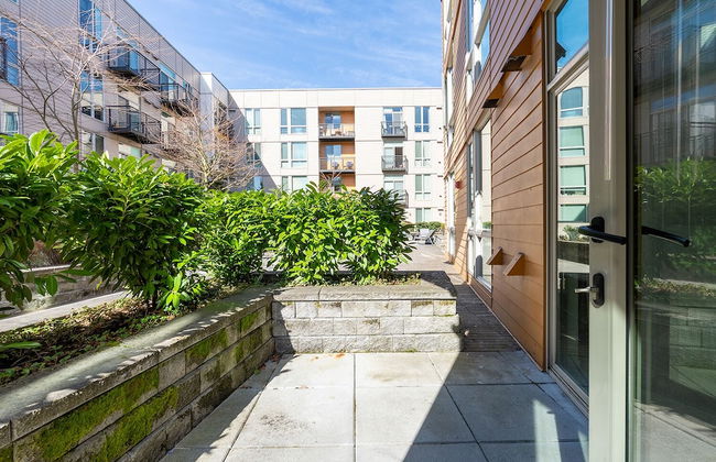 Sophari Mercer Island Apartments - Photo 7