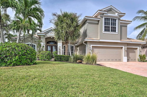 Photo 12 - Spacious Canalfront Oasis w/ Pool & Hot Tub