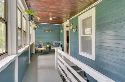 Photo 3 - Outdoorsy Oasis w/ Screened Porch in Claremont